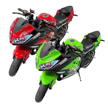 Hermosas motos de carrera roja, verde  y negra, de dos plazas, con porta telefono. islagrande.com